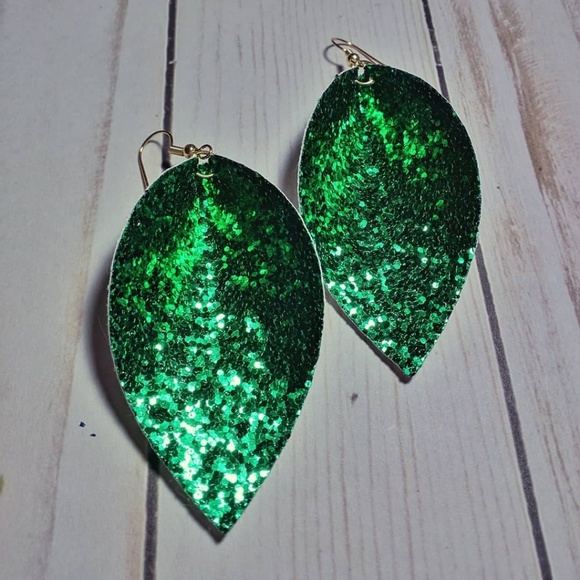Glitter earrings - Picture 3 of 6